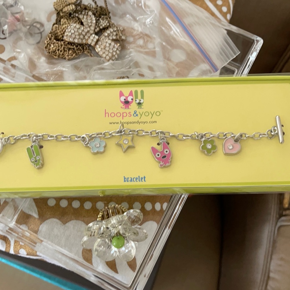 Hoops & yo-yo bracelet nib Rare
